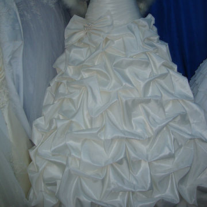 Свадебные платья и аксесуары опт и розница