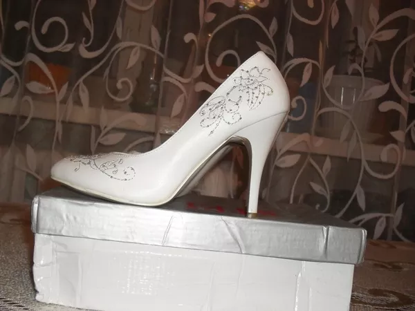 Туфли свадебные 35 размер