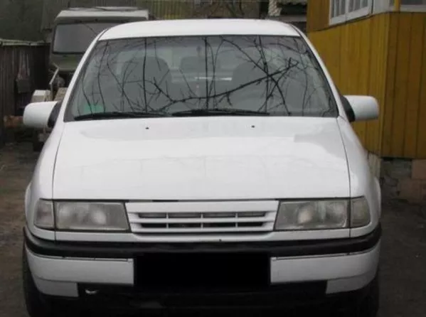 Продам автомобиль Опель Вектра: 1990г