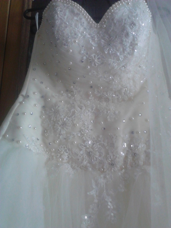 свадебное платье цвета шампанского 2